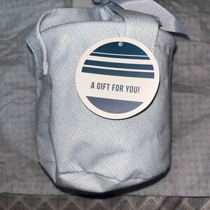 Cozy Kit Light Blue Gift Bag